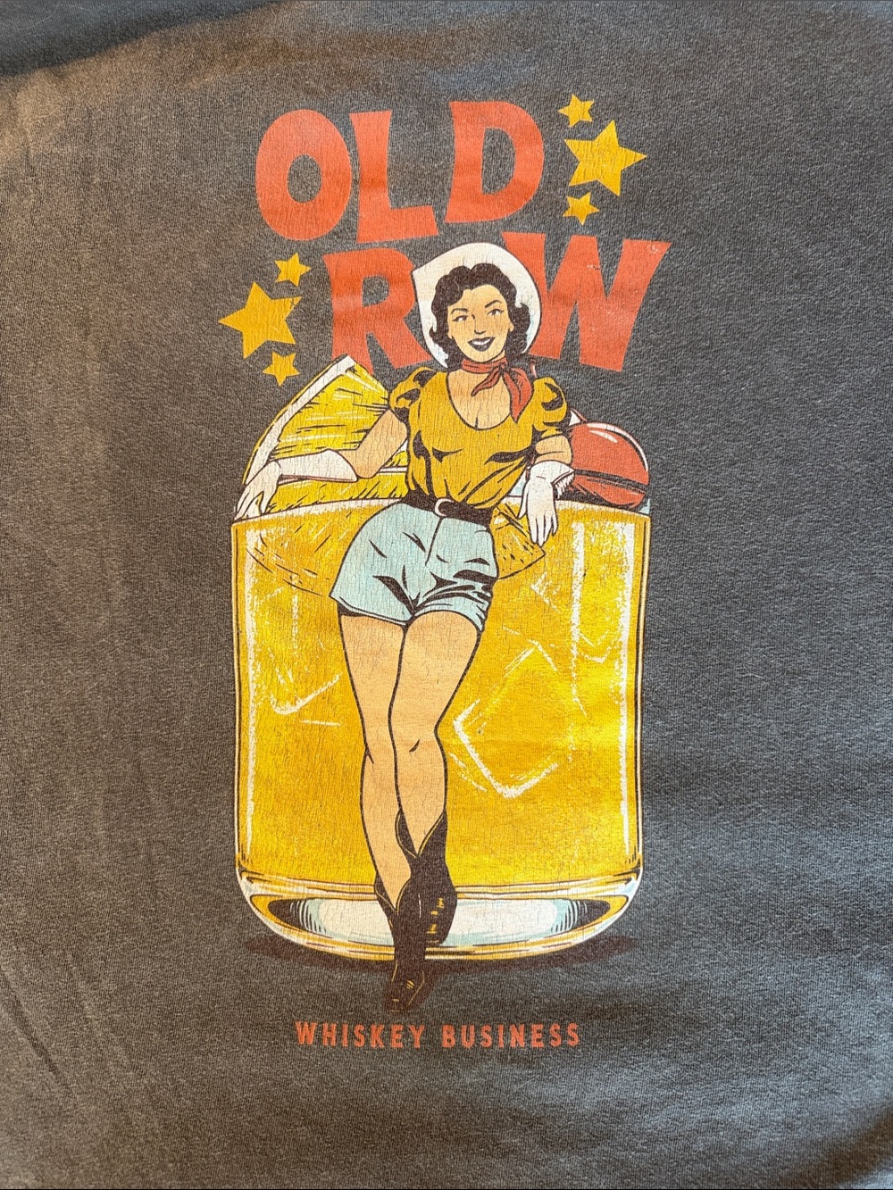OLD ROW Men's Graphic T-Shirt in Charcoal with Vintage Whiskey Design
